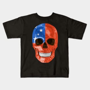 Samoa Flag Skull - Gift for Samoan With Roots From Samoa Kids T-Shirt
